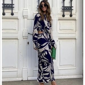 Zara | Dresses | Zara Nwt Printed Long Sleeve Cut Out Dress | Poshmark